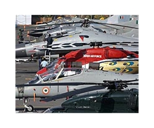 Budget cut warning as India opens air show