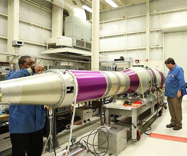 NASA sounding rockets launch multiple science payloads