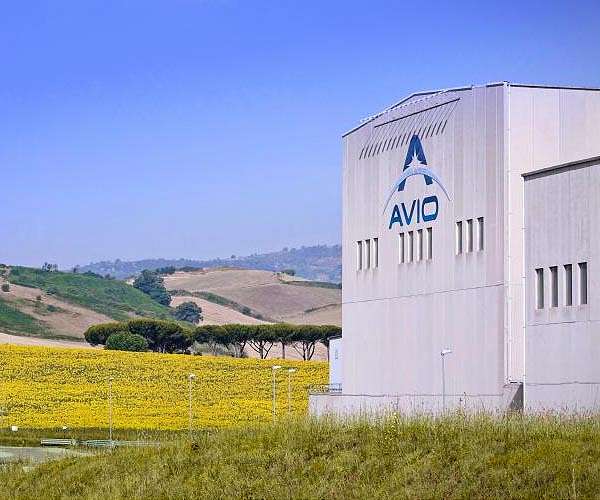 ESA and Avio advance design of reusable rocket upper stage
