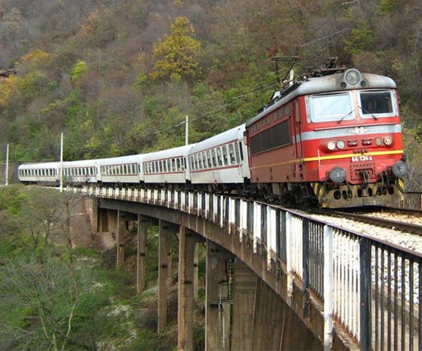 Austria train operator starts to use China-made trains