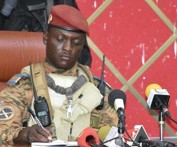 Burkina Faso dissolves all political parties