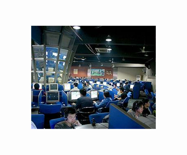 China's rich seek bodyguards schooled in digital dark arts