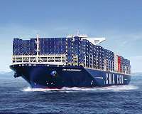 Low-carbon ships not enough to erase shipping industry's carbon footprint