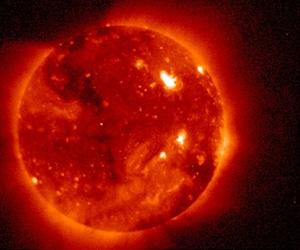 Dark Matter Could Transfer Energy In The Sun