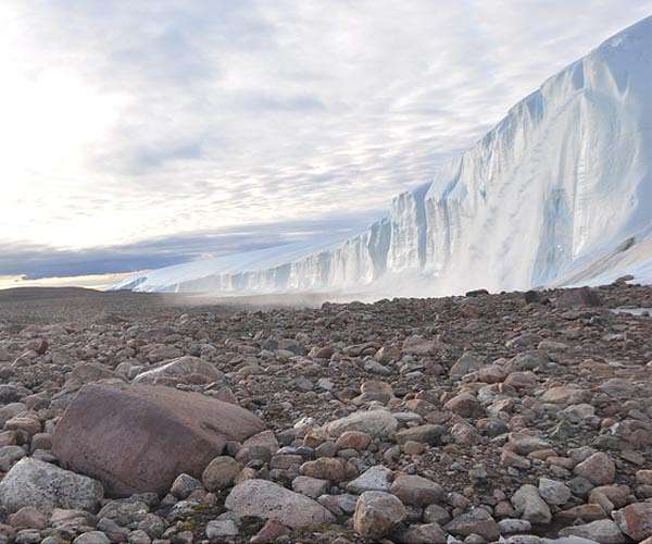 ESA and NASA collaborate to track Greenland ice sheet melting