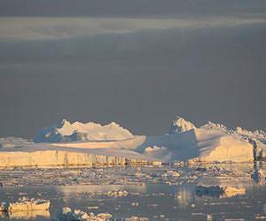 New iceberg theory points to areas at risk of rapid disintegration