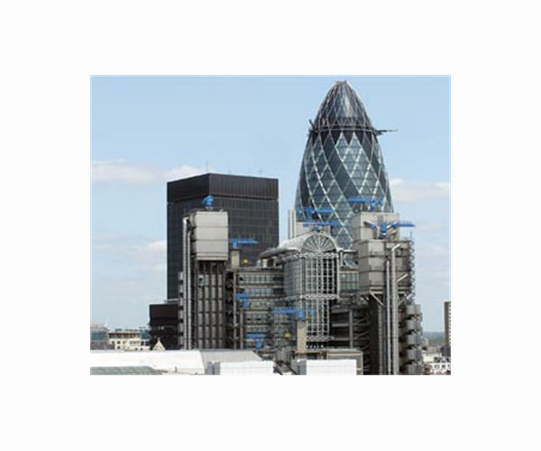Executive pay falling in Britain: PwC study