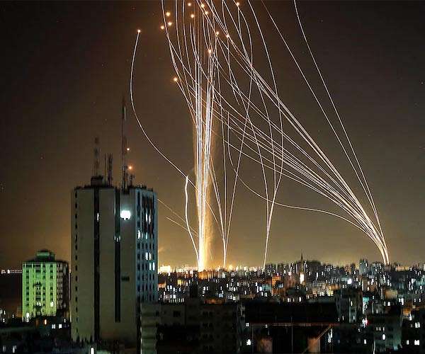 Houthi missile strikes Israel after countermeasures fail