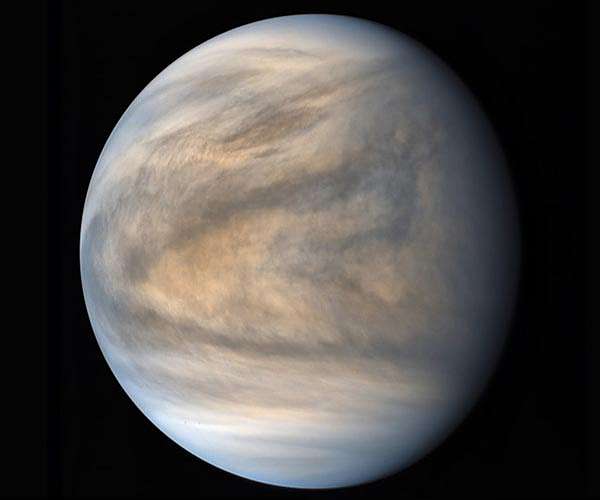 New analysis shows how sulfur clouds can form in Venus' atmosphere