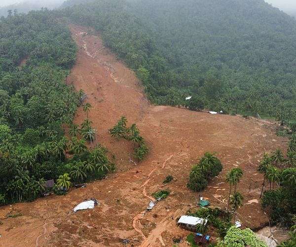 India landslide kills three soldiers after heavy rains