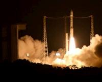 Space mission to test gravitational wave detector lifts off