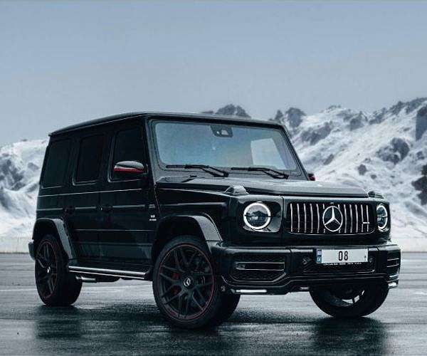 Mercedes-Benz net profit nearly halves amid China, US woes