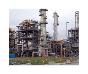 Scotland's Salmond warns future of shuttered refinery in jeopardy