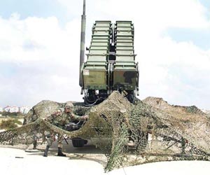 Iran tells Gulf states not to buy 'ineffective' US missiles