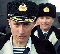 Putin attends massive war games off Crimea