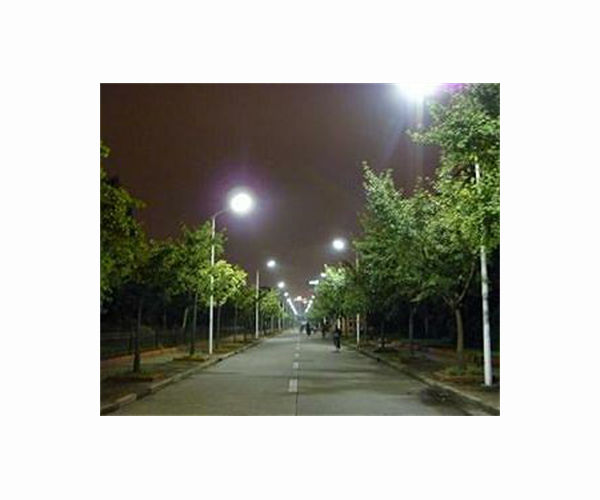Lighting the way for electric vehicles by using streetlamps as chargers