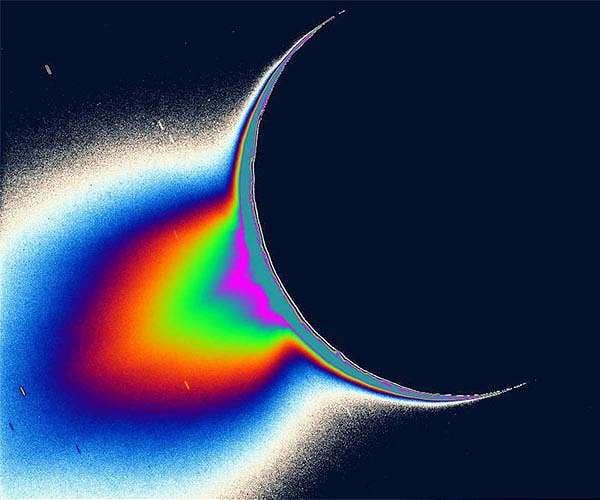 Out-of-this-world ice geysers on Saturn's Enceladus