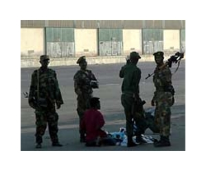 Somali rebels stopping men fleeing drought