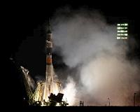 Astronauts blast off on Christmas space voyage