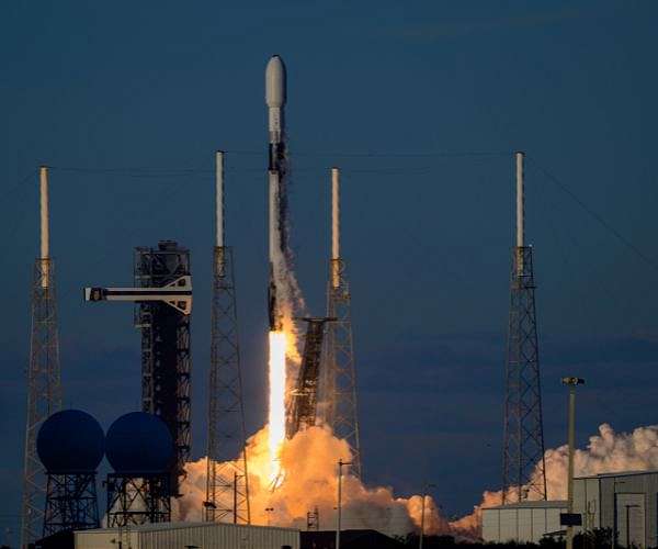 U.S. missile-defense satellites headed for low-Earth orbit