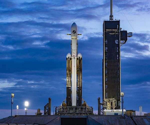 SpaceX Falcon Heavy Launch of USSF-52 Mission Scrubbed