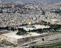 Israel bars shot Palestinian from treatment in Jerusalem