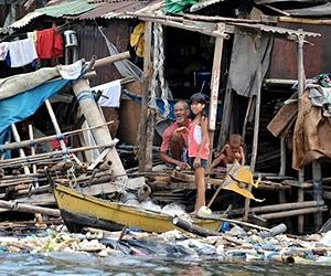 Philippines struggles in wake of killer typhoon