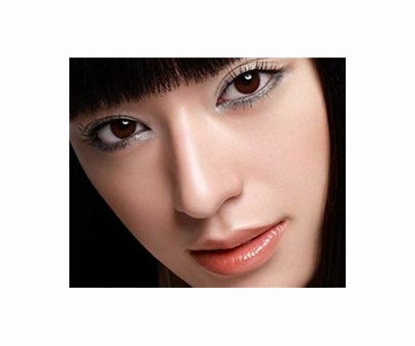 Beauty is only skin deep in China 'micro-procedure' craze