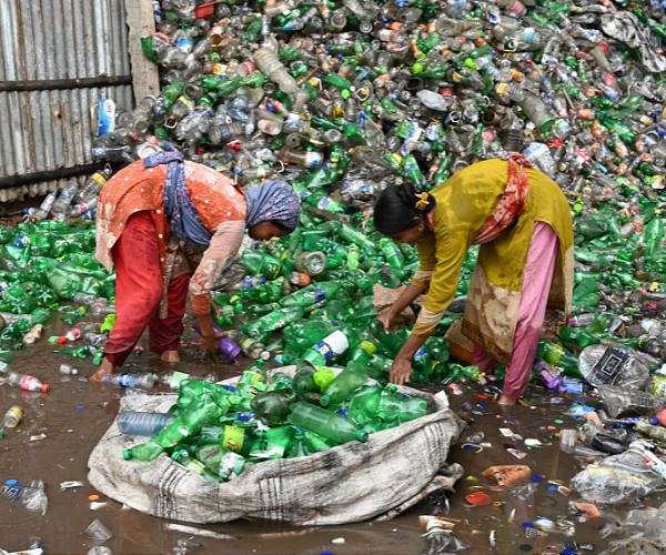 Plastic pollution plague blights Asia